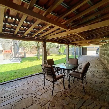 Casa Do Jardim Hébergement de vacances Guimarães